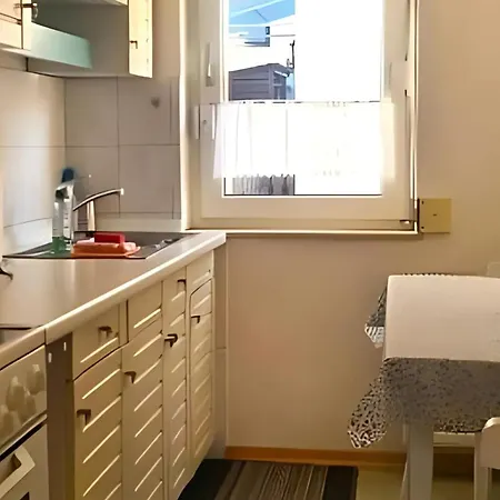 Vintage Apartment *