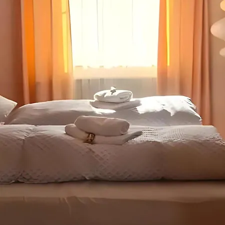 Vintage Apartment *